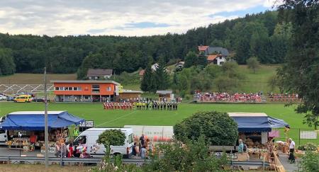 Pestro dogajanje ob Velki meši pri Gradu